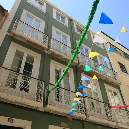 Bright And Spacious Apartment In Historic Lisbon Neighborhood - Ttl269-2